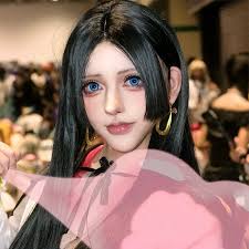 Luna Vivid Blue Vibrant 1 Year Colored Contacts