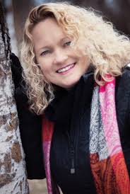 Sheri Lynn's Instagram, Twitter & Facebook