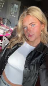 Angel Cornwell's Instagram, Twitter & Facebook