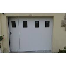 Porte De Garage Coulissante Avec Portillon Integre Porte Garage Garage Porte De Garage Coulissante