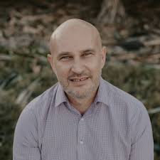 This electricity is flowing through wood.