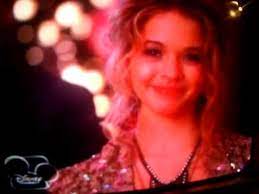 Un Chiflado Encantador Trailer Latino Dating