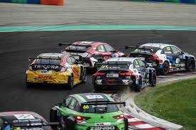 The fia world touring car cup (abbreviated to wtcr, referring to the use of tcr regulations) is an international touring car championship promoted by eurosport events and sanctioned by the fédération internationale de l'automobile (fia). Rennwagen Honda Fotos Fahrzeugbilder De