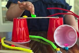 What are the benefits of toddler activity tables? 25 Stem Activities Easy Enough For Preschoolers Mommypoppins Things To Do With Kids