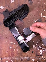 Black And Decker Single Source 18v Battery Won T Charge Have A Ryobi Battery That Won T Charge You Can Fix That Cordless Tools Woodworking Tips Woodworking