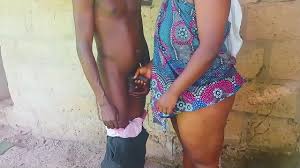 Amateurs Ebony Calabar Sex Addicted wife Fuck Big Dick Landlord For rented  property - XNXX.COM
