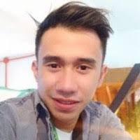 Mark Navarra's Instagram, Twitter & Facebook