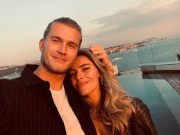 Sophia thomalla announced the news on instagram. Footballers Wagskids On Twitter Loris Karius And Sophia Pic Sophia Thomalla Loriskarius Sophiathomalla Besiktas Besiktasjk Besiktas Besiktaswags Https T Co 4x4c5fswax