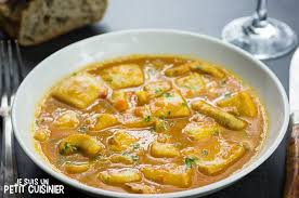 Comment Faire Un Ragout De Seiche Recette Facile Apprenez A Preparer Ce Delicieux Plat De Seiche Avec Une Excellente Sauce Cuisine Espagnole Cuisine Recette