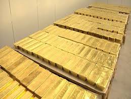 Tiga Hari Harga Emas Stagnan Di Rp456 600 Rp496 000 Gram Berita Carikredit Com Gold Money Gold Reserve Gold Investments
