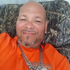 Do truckers get paid or earn the lumper fee when unloading and breaking  down their own load?