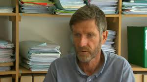 Liity facebookiin ja pidä yhteyttä käyttäjän marc dutroux ja muiden tuttujesi kanssa. On Doit Etre Prudent Marc Dutroux Et Son Avocat Ecrivent Une Lettre Aux Familles Des Victimes Pour Obtenir Sa Liberation