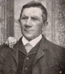 Elise Heller's Instagram, Twitter & Facebook