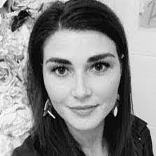 Danielle Tedder's Instagram, Twitter & Facebook