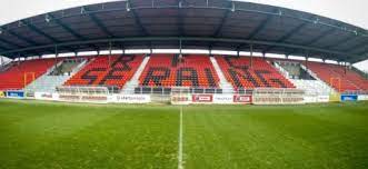 De club werd opgericht in 1904 als fc sérésien, en sloot in 1906 aan bij de voetbalbond. Rfc Seraing U Doyen Sports Gegen Fifa Uefa U Belgischer Verband Elegis