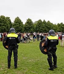 Zijn vader was de beruchte. Omstreden Familie Engel Telt Nog Een Dwarsdenker Maar Willem Weet Waar Hij Het Over Heeft Breda Bndestem Nl