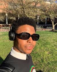 Lashawnda Singleton's Instagram, Twitter & Facebook