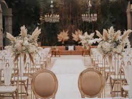 Wedding flowers checklist and prices &mdash; your ultimate guide | The Wedding  Shop