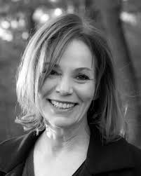 We are delighted to welcome Janis Bell to the roster of Fish Tales  storytellers! Janis Rose Bell was raised