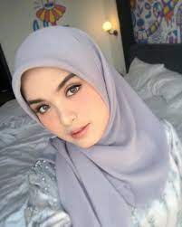 Misalnya saja juz pertama, terdiri dari 286 ayat dalam surat al fatihah dan al. Ramadhan Dirumahaja Vebby Palwinta Targetkan Khatam Al Quran Dalam 30 Hari Kumparan Com