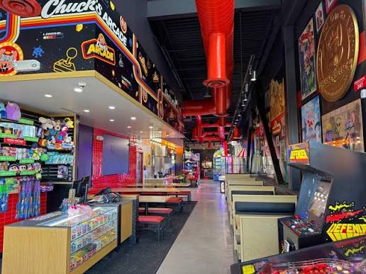 Chuck E. Cheese