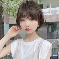 低身長のぽっちゃりさんに 小顔見えする秋の髪型 ショートヘア編 4meee ショートヘア 髪型 ヘアカラー