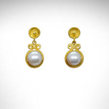 As stated earlier, the less pure the gold is, the more alloy metals it contains. Pearl Earrings In 24kt Gold Morgan S Treasure