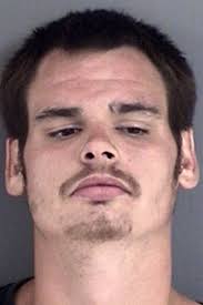 Deputy makes 2 drug-related arrests during traffic stop