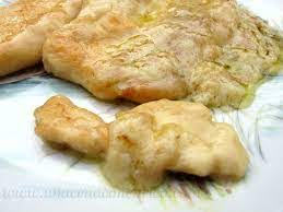 Inizia tagliando il pollo in bocconcini di 2/3 cm di lato. Bocconcini Di Pollo Al Latte Ecco Come Prepararli