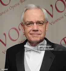 34 Photos & High Res Pictures