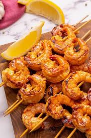 Don't soak the shrimp in the marinade overnight or else it'll get mushy. Honey Garlic Grilled Shrimp Skewers A Mind Full Mom