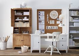 10 Schone Und Funktionale Home Office Ideen Arbeitsplatz Arbeitsbereich Arbeitszimmer Lifestyle Blog Whoismocca Buromobel Design Arbeitsbereich Haus Deko