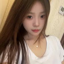 Paige Rowe @PaigeRowe245883