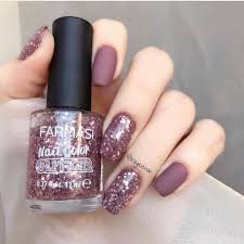 Glitter Lovers I Came With The Suggestion Of Pink Bi Glitter Farmasi Glitter Gl03 Pink Glaze I Applied It O Essence Gel Nail Polish Nail Polish Glamour Nails