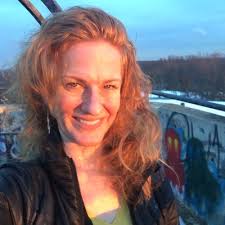 A. Dorian Rose (@ADorianRose)