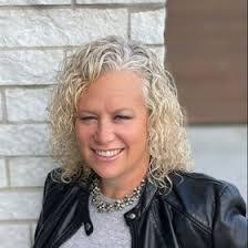 Melissa Dabrowski's Instagram, Twitter & Facebook