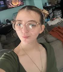 Babysitter and bartender services available in Batavia