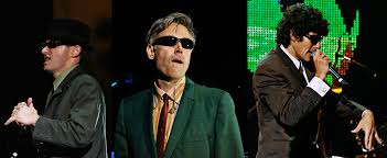 The beastie boys is a groundbreaking, pioneering, grammy award winning rap group from new york city that has sold over 40 million albums worldwide. Datei Beastie Boys Compo Jpg Wikipedia