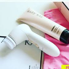 Berikut cara hilangkan jerawat blackhead dan whitehead secara alami yang harus anda ketahui. Buang Blackhead Dan Whitehead Ladyanggun