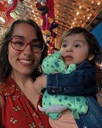 Emily Dryden's Instagram, Twitter & Facebook