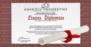 Örgün/uzaktan eğitim yükseköğretim programlarında kayıtlı öğrenciler ile bu programların mezunlarından, a) meslek yüksekokullarında okuyan/mezun olanlar ile örgün lisans programlarından ön lisans diploması alarak ayrılmış olanlar, b) lisans programlarında okuyan/mezun olanlar, c) anadolu üniversitesi açıköğretim sistemine göre öğretim yapan fakültelerden mezun. Aof Mezuniyet Sorgulama 2019 Aof Diploma Ne Zaman Verilecek