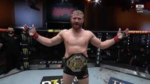 Błachowicz jest jednym z najpopularniejszych polskich zawodników mieszanych sztuk walki na świecie. Jan Blachowicz Puts An End To Israel Adesanya S Double Champ Pursuit At Ufc 259 The Sportsrush
