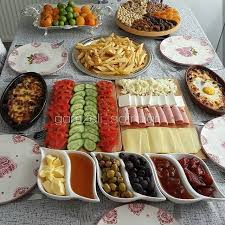 Harika Paylasimlar Harika Sofra Instagram Fotograflari Ve Videolari Buffet Food Food Presentation Breakfast Presentation