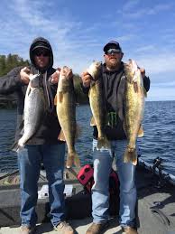 Green bay is a legendary ice fishing destination for winter fishing. Great Walleye Fishing In Sturgeon By In The Same Ice Fishing Spots Silver Strike Ice Fishing
