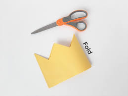 Find out how to make paper crowns for kids, with instructions for princes & princesses. How To Make A Paper Crown For Pretend Play Preschool Toolkit