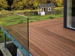 Lame de bois terrasse piscine. Lames De Terrasse Bois Exotique En Bois Massif Et Sans Traitement