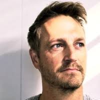 7700+ "Darryl &" profiles