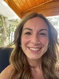 Ashley Hodge's Instagram, Twitter & Facebook