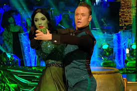 Graeme swann with his dance partner oti mabuse. Inkl Strictly Come Dancing Five Week Six Routines We Loved From Frankie Bridge S Tango And Aston Merrygold S Paso Doble Evening Standard