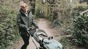 Als event hat eine hochzeit einen wichtigen stellenwert und bleibt dann bei der richtigen planung auch als unvergessliches ereignis in den köpfen der gäste. Hochzeit Auf Ersten Blick Melissa Teilt Cooles Babyfoto Promiflash De